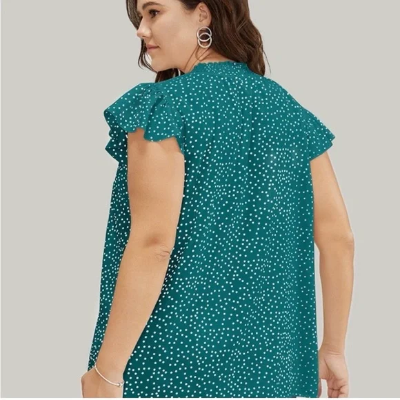 NWT!Teal polkadot mock neck cap sleeve top size 22-24 or3X - Picture 3 of 5